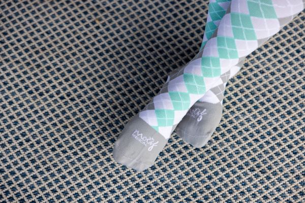 Motif Medical Argyle (Grey/Green) Compression Socks