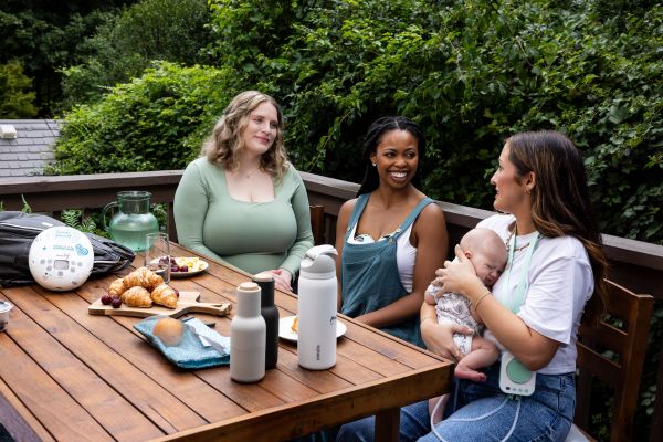 #MotifMoms pumping at lunch