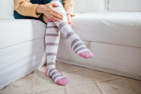 How To Put On Maternity Compression Socks