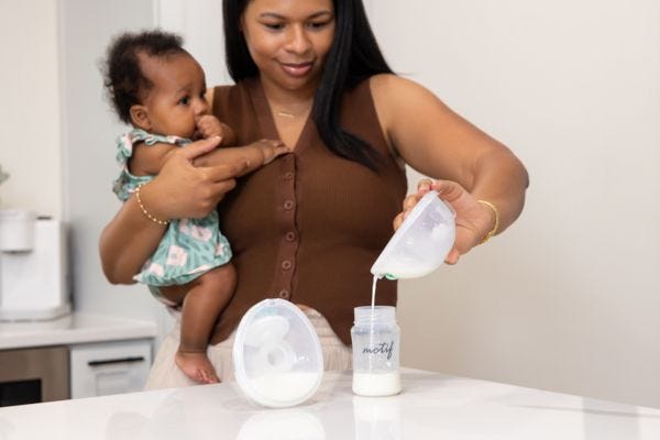 motif breastmilk collection cups