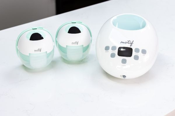 Motif Aura Glow & Motif Luna Breast Pumps